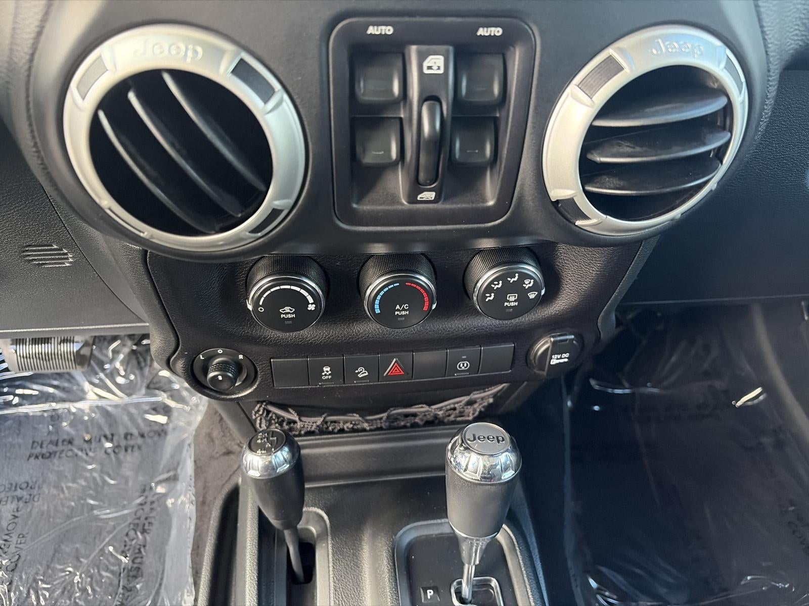2018 Jeep Wrangler JK Unlimited Sahara 4x4