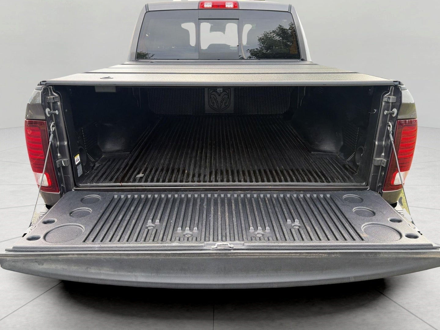 2019 RAM 1500 Classic Warlock 4x4 Crew Cab 5'7 Box