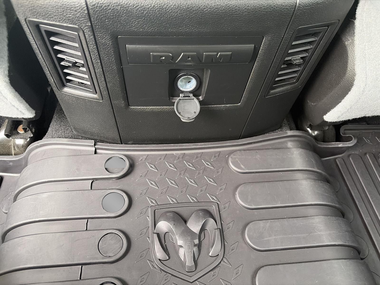 2019 RAM 1500 Classic Warlock 4x4 Crew Cab 5'7 Box