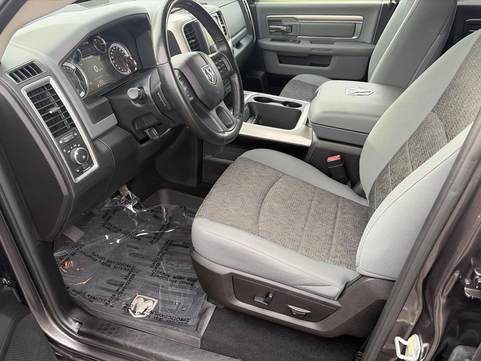 2019 RAM 1500 Classic Warlock 4x4 Crew Cab 5'7 Box