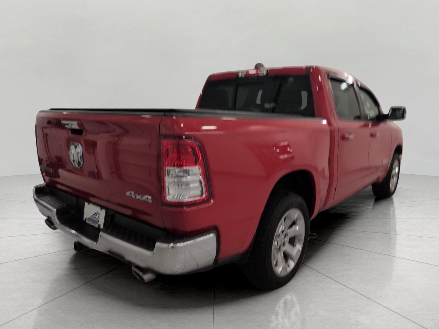 2019 RAM 1500 Big Horn/Lone Star 4x4 Crew Cab 5'7 Box