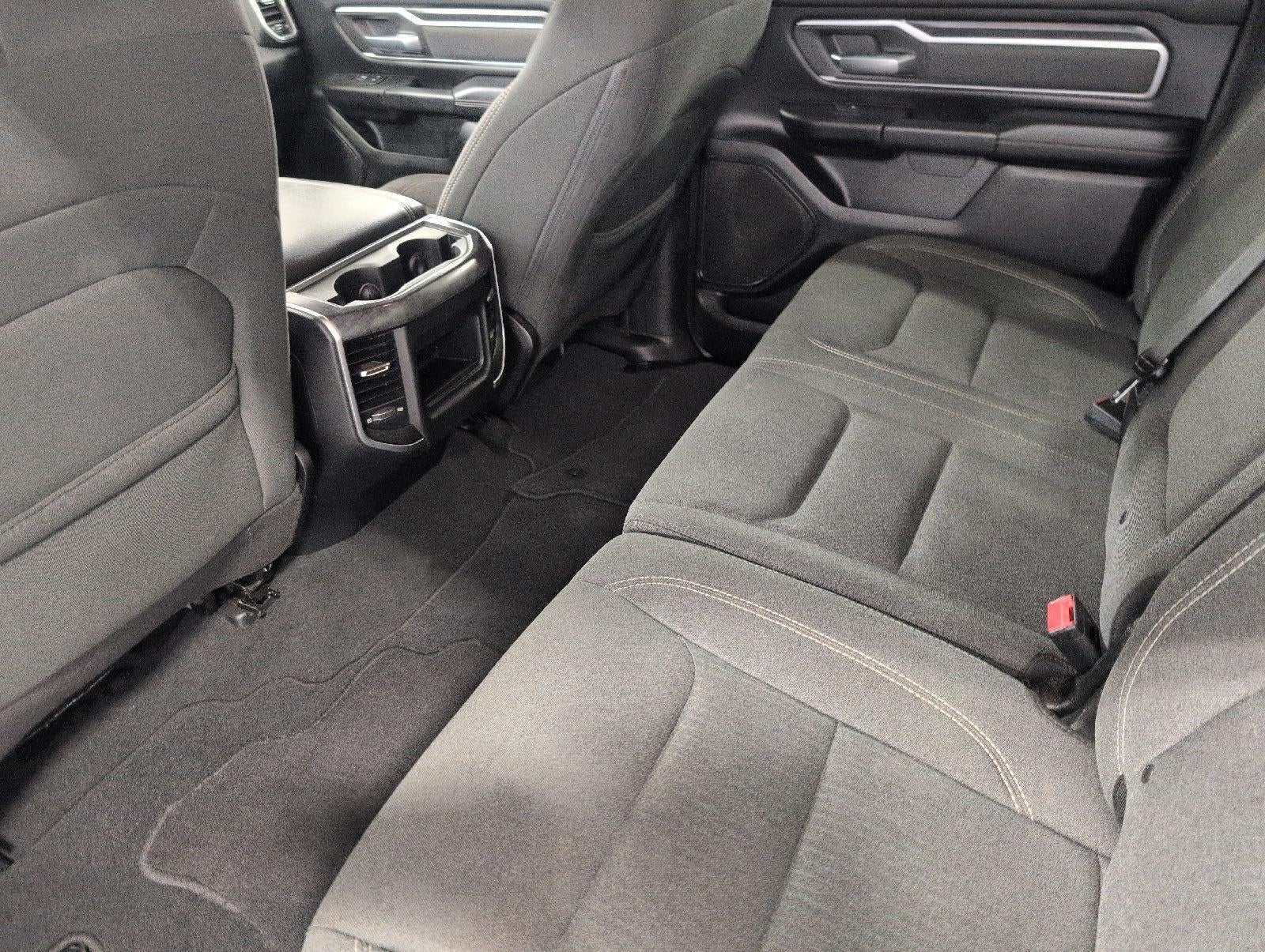 2019 RAM 1500 Big Horn/Lone Star 4x4 Crew Cab 5'7 Box