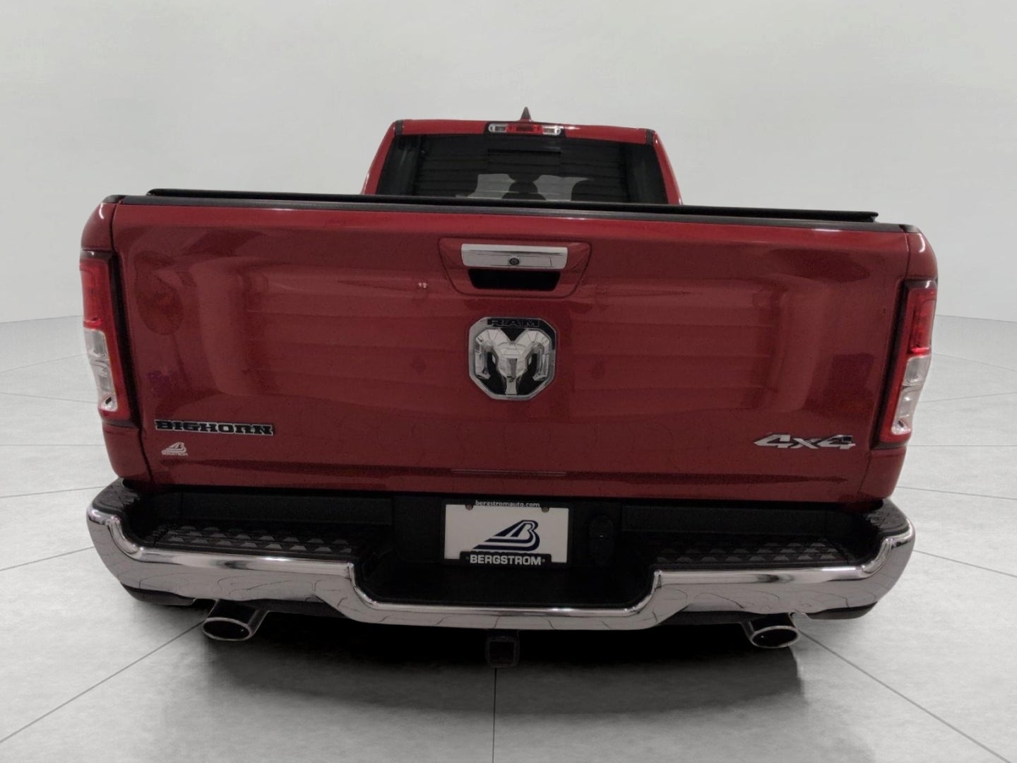 2019 RAM 1500 Big Horn/Lone Star 4x4 Crew Cab 5'7 Box
