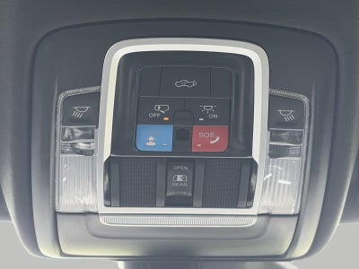 2025 RAM 1500 Laramie 4x4 Crew Cab 5'7 Box