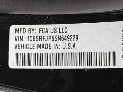 2025 RAM 1500 Laramie 4x4 Crew Cab 5'7 Box