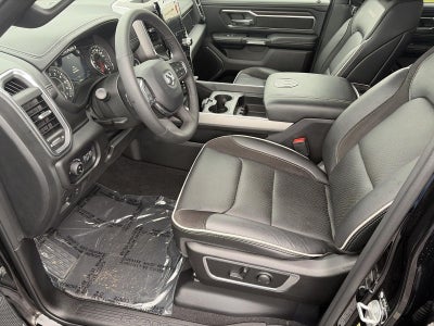 2025 RAM 1500 Laramie 4x4 Crew Cab 5'7 Box