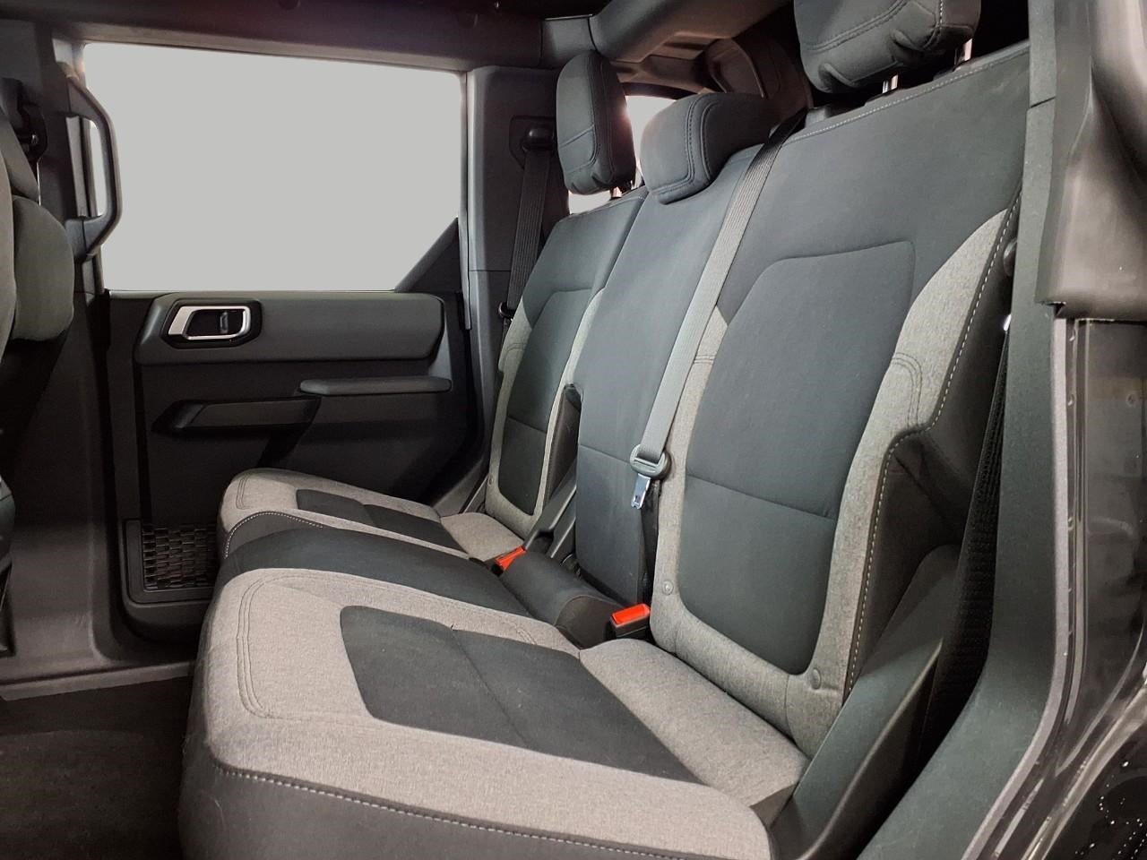 2023 Ford Bronco Base 4 Door 4x4