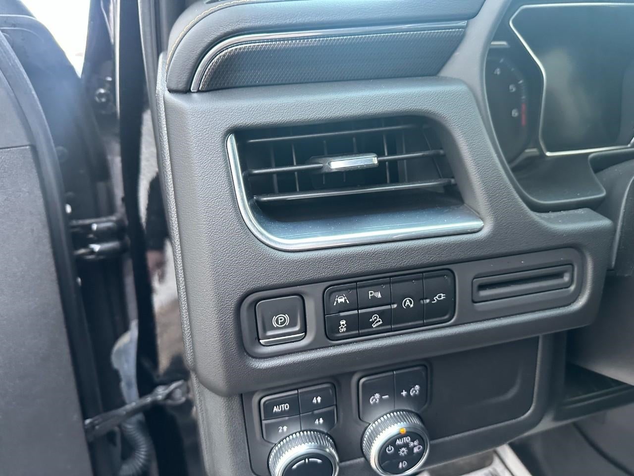 2021 GMC Yukon 4WD 4dr AT4