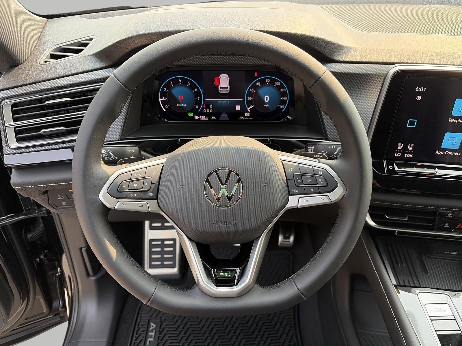 2026 Volkswagen Atlas Cross Sport 2.0T SEL R-Line Black 4MOTION