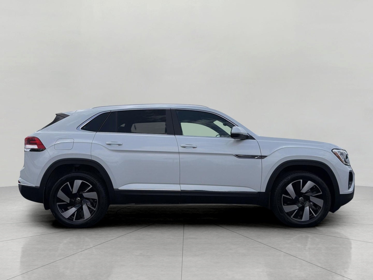 2026 Volkswagen Atlas Cross Sport 2.0T SEL 4MOTION