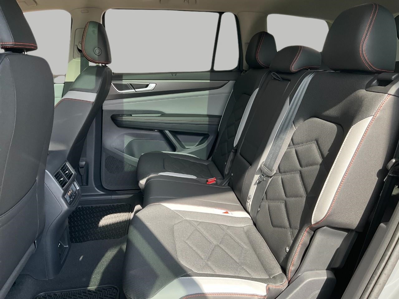 2026 Volkswagen Atlas 2.0T Peak Edition 4MOTION