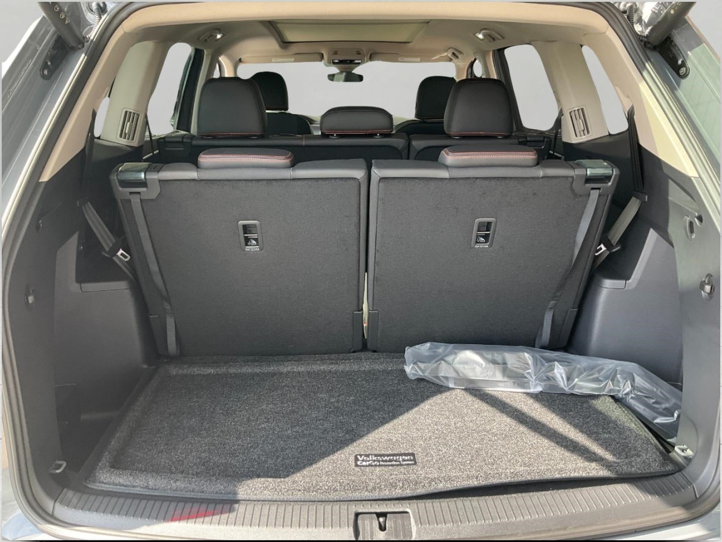 2026 Volkswagen Atlas 2.0T Peak Edition 4MOTION
