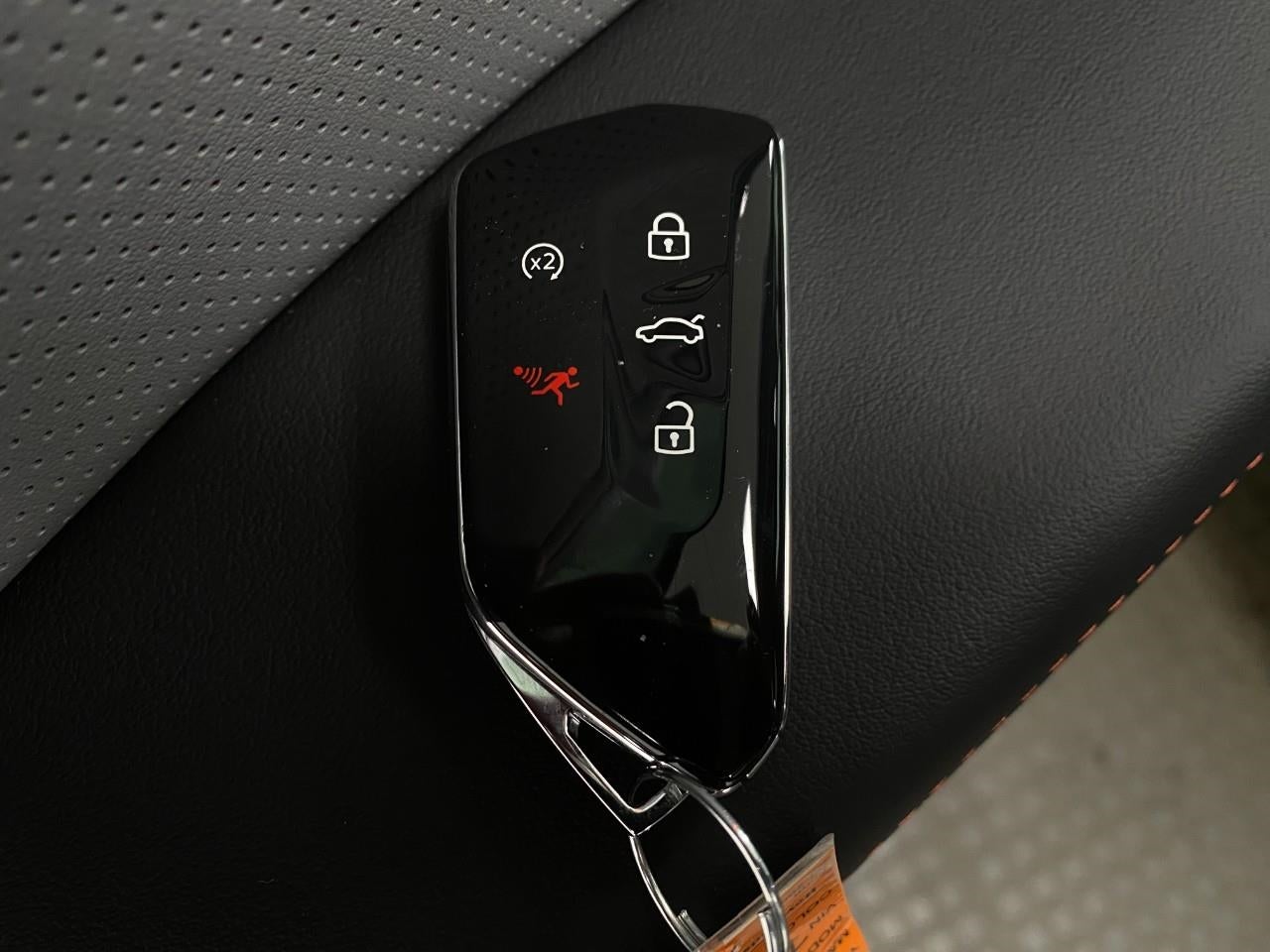 2026 Volkswagen Atlas 2.0T Peak Edition 4MOTION