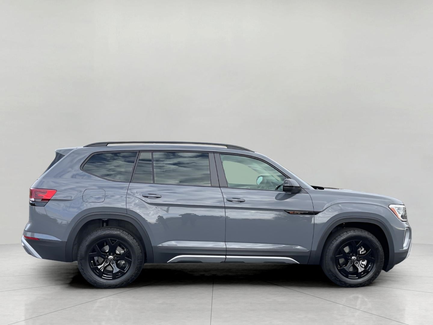 2026 Volkswagen Atlas 2.0T Peak Edition 4MOTION