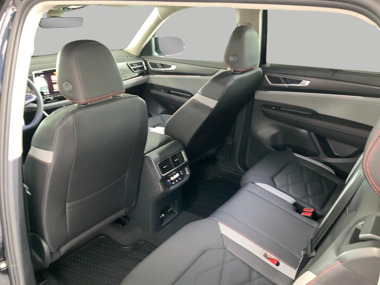 2026 Volkswagen Atlas 2.0T Peak Edition 4MOTION