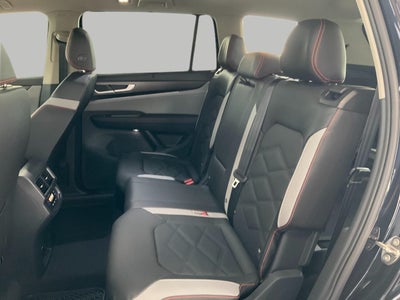 2026 Volkswagen Atlas 2.0T Peak Edition 4MOTION