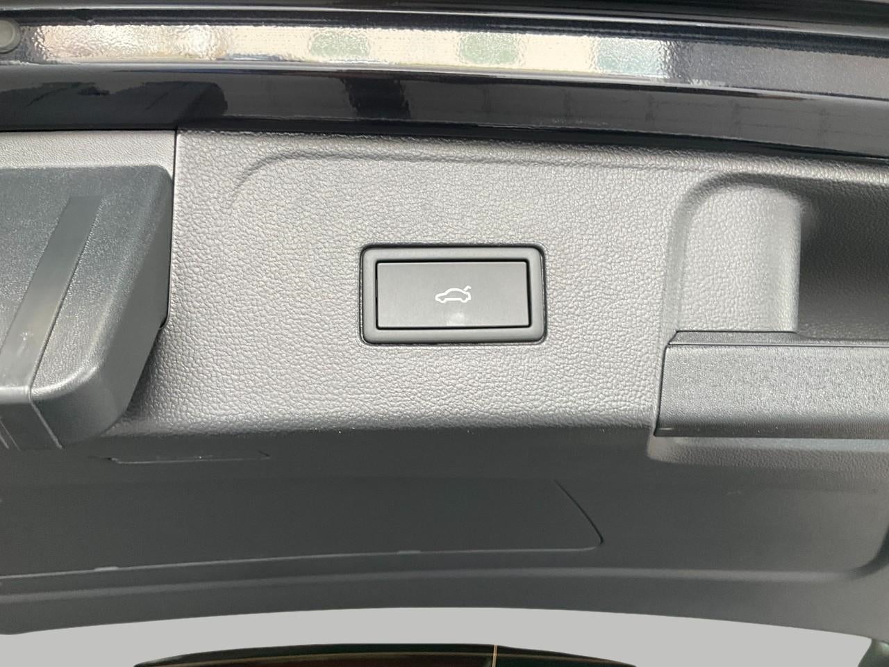 2026 Volkswagen Atlas 2.0T Peak Edition 4MOTION