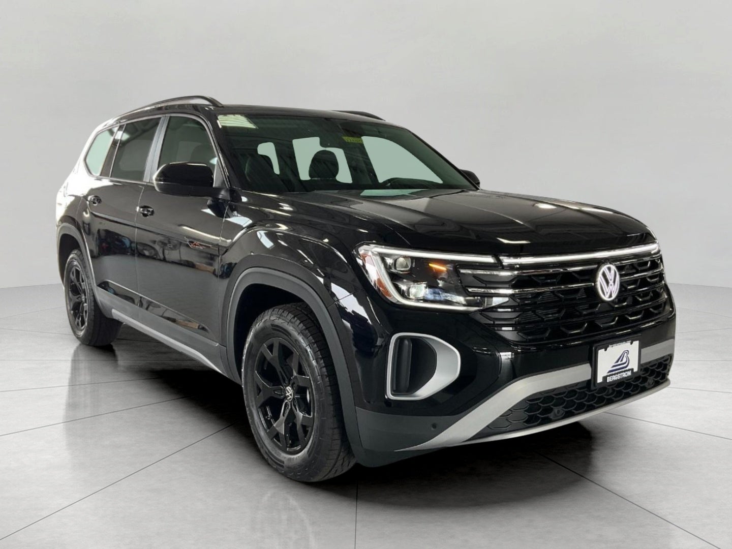 2026 Volkswagen Atlas 2.0T Peak Edition 4MOTION