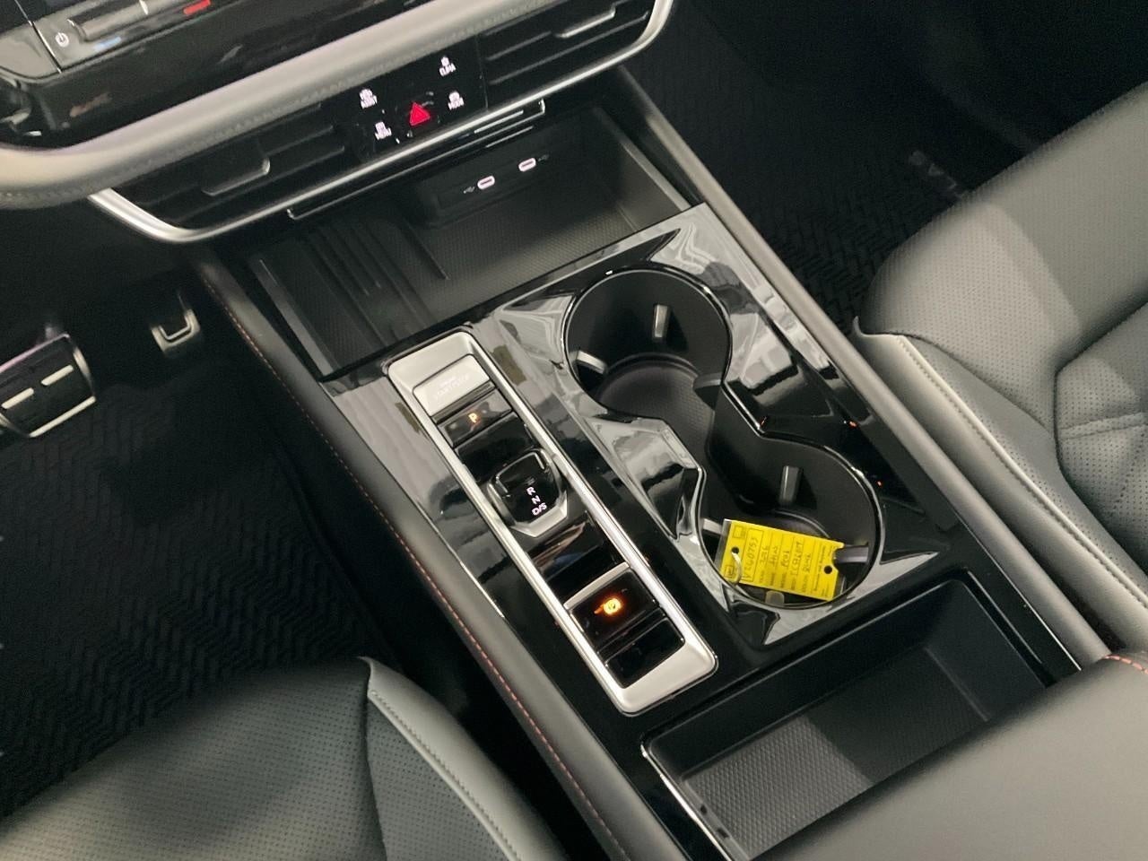 2026 Volkswagen Atlas 2.0T Peak Edition 4MOTION