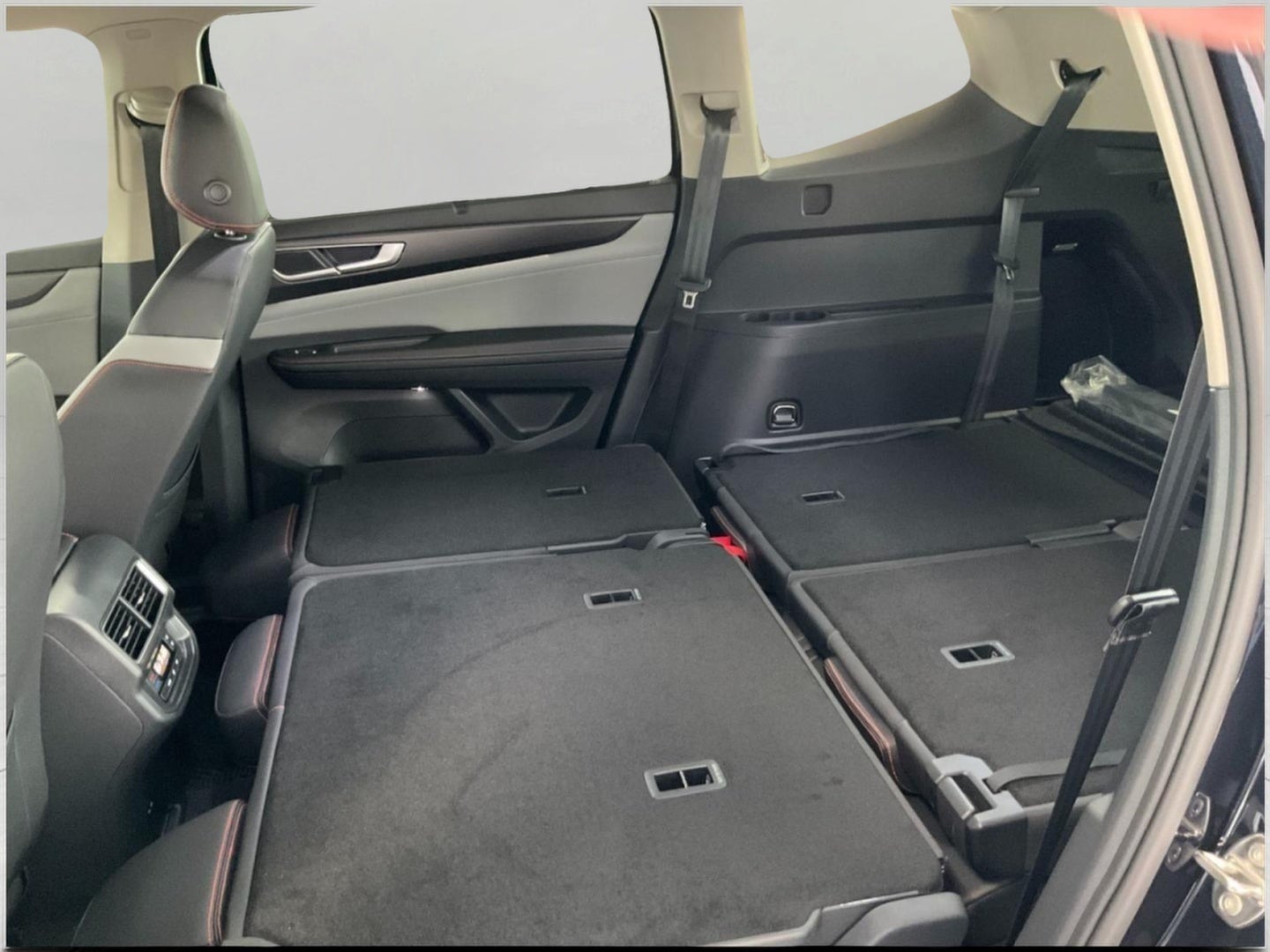 2026 Volkswagen Atlas 2.0T Peak Edition 4MOTION