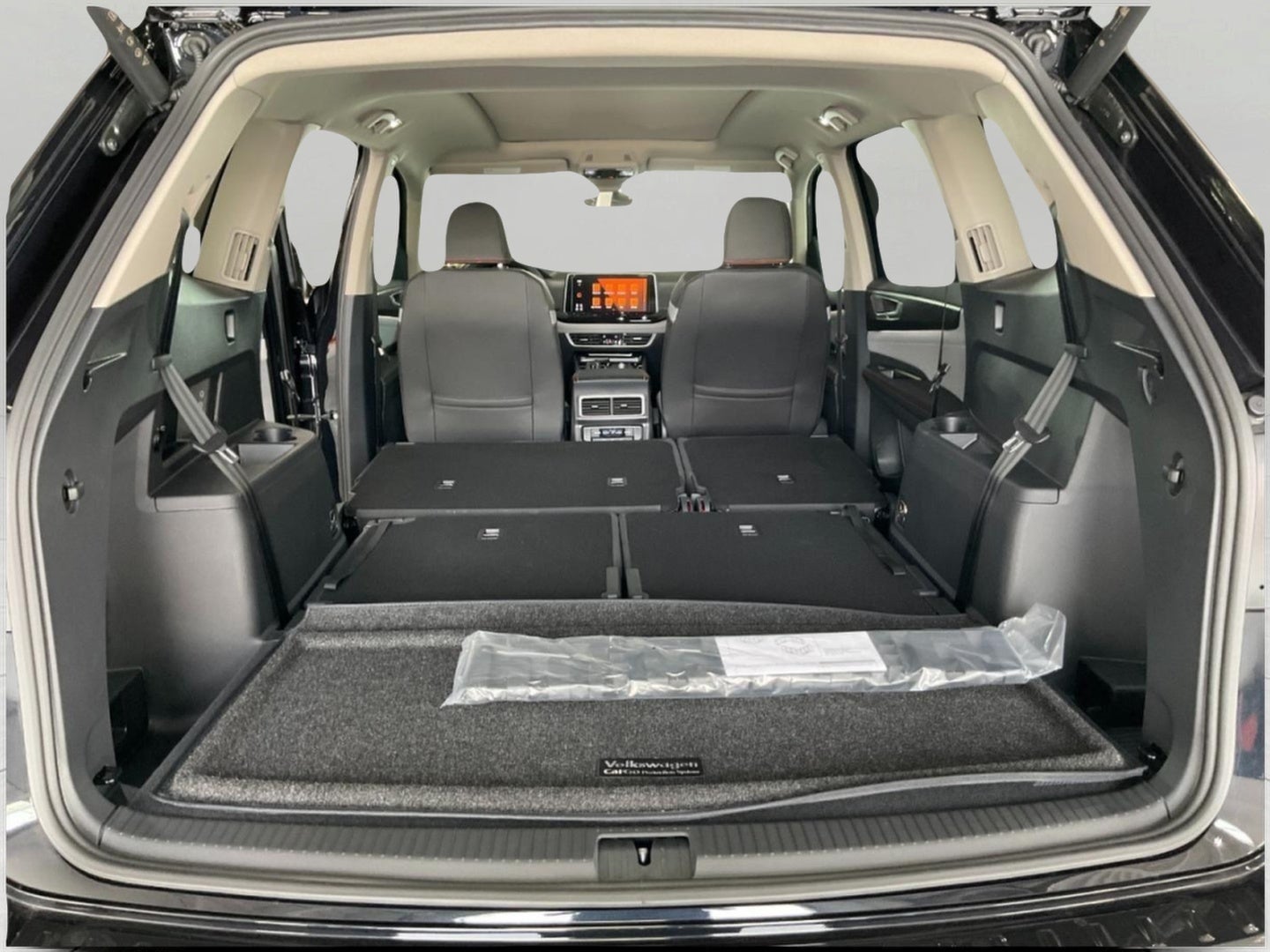 2026 Volkswagen Atlas 2.0T Peak Edition 4MOTION