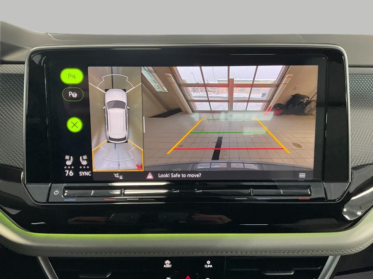 2026 Volkswagen Atlas Cross Sport 2.0T SEL Premium R-Line 4MOTION