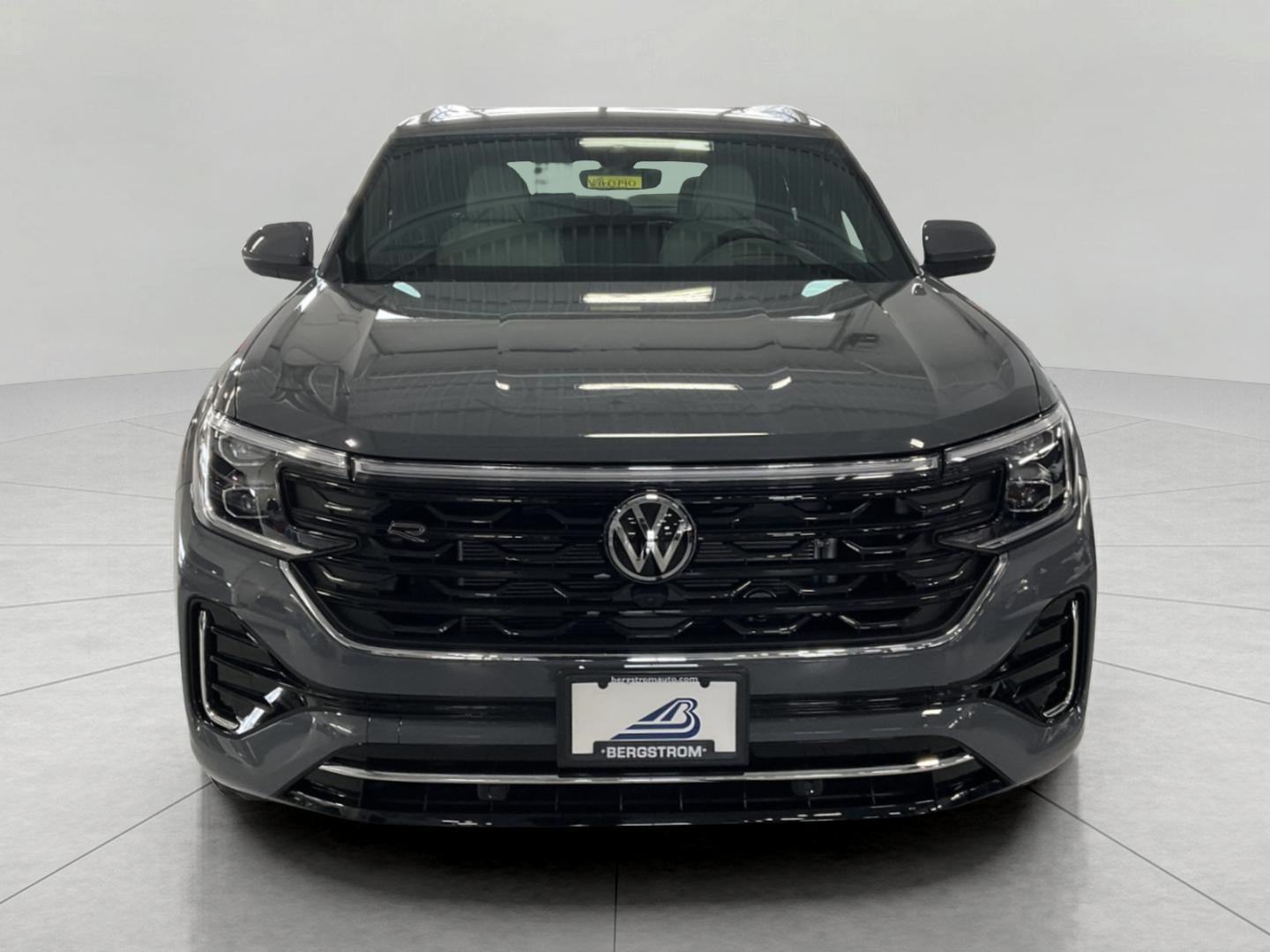 2026 Volkswagen Atlas Cross Sport 2.0T SEL Premium R-Line 4MOTION