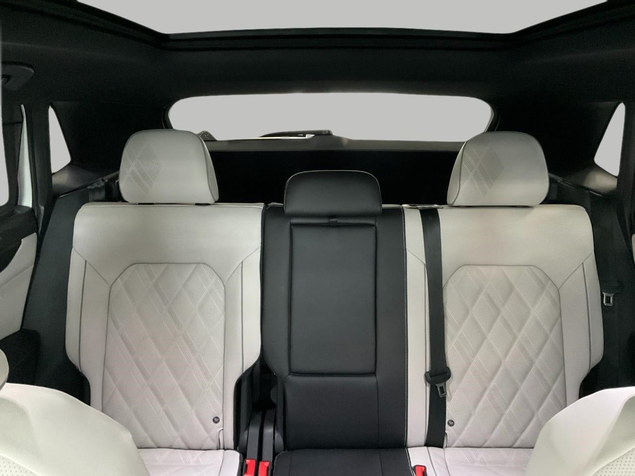 2026 Volkswagen Atlas Cross Sport 2.0T SEL Premium R-Line 4MOTION