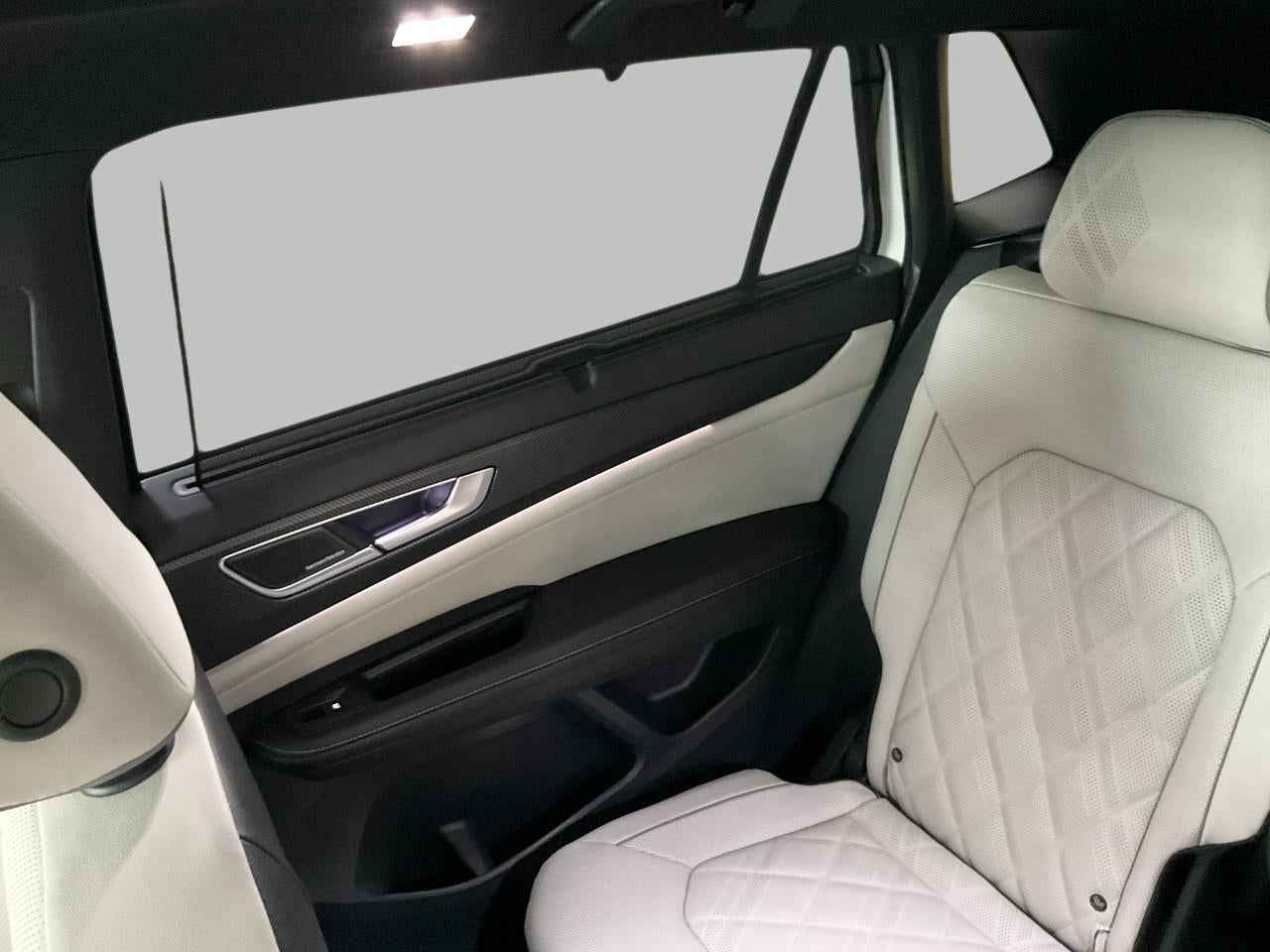 2026 Volkswagen Atlas Cross Sport 2.0T SEL Premium R-Line 4MOTION