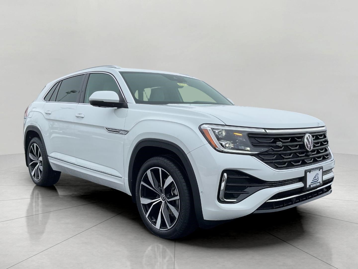 2026 Volkswagen Atlas Cross Sport 2.0T SEL Premium R-Line 4MOTION