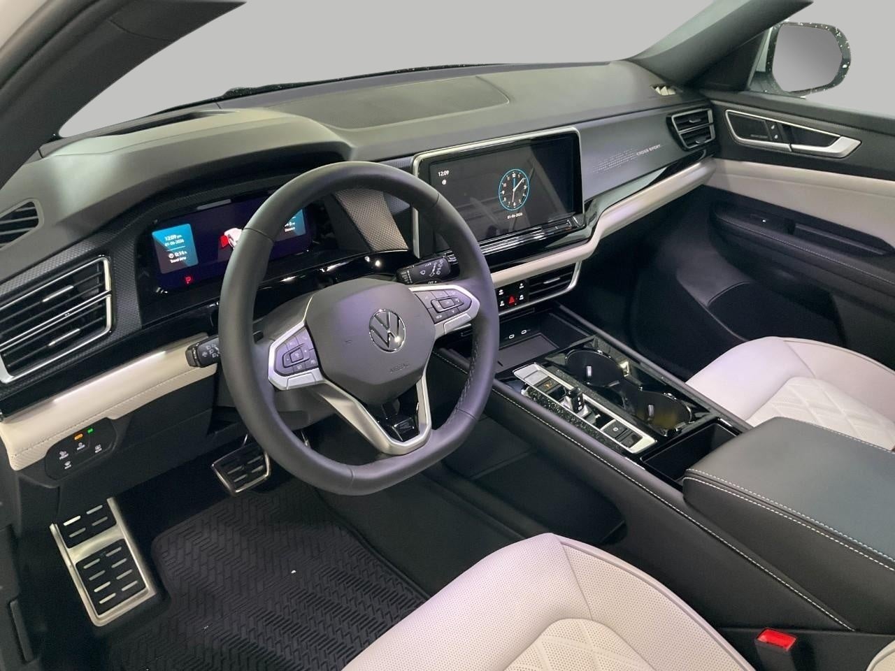 2026 Volkswagen Atlas Cross Sport 2.0T SEL Premium R-Line 4MOTION