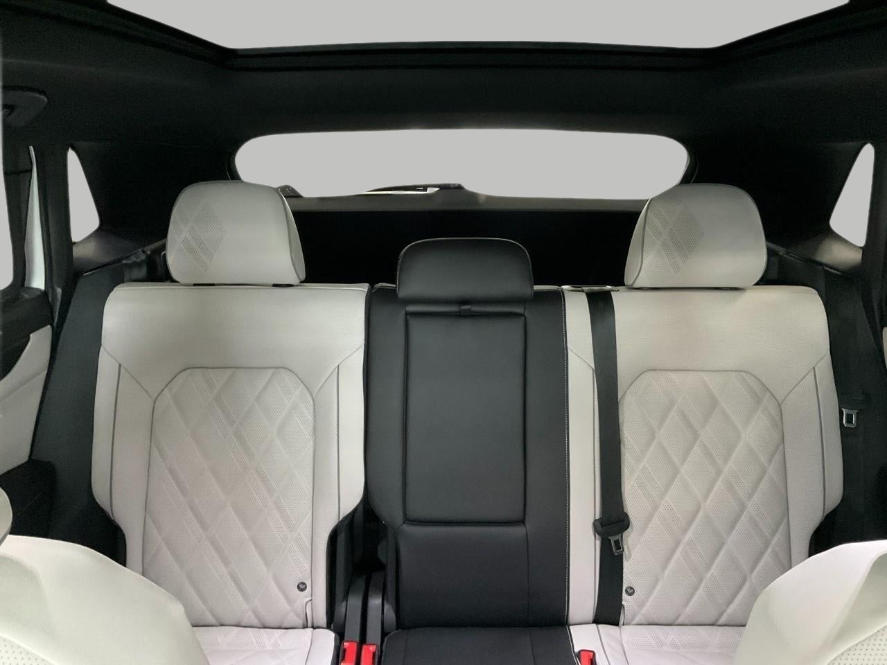 2026 Volkswagen Atlas Cross Sport 2.0T SEL Premium R-Line 4MOTION