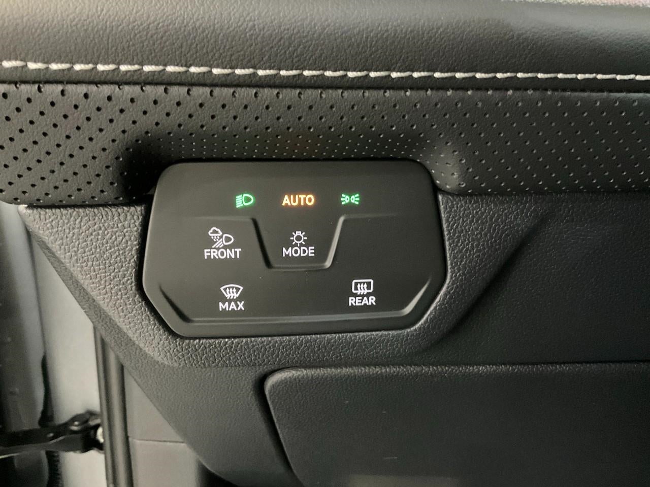 2026 Volkswagen Atlas Cross Sport 2.0T SEL Premium R-Line 4MOTION