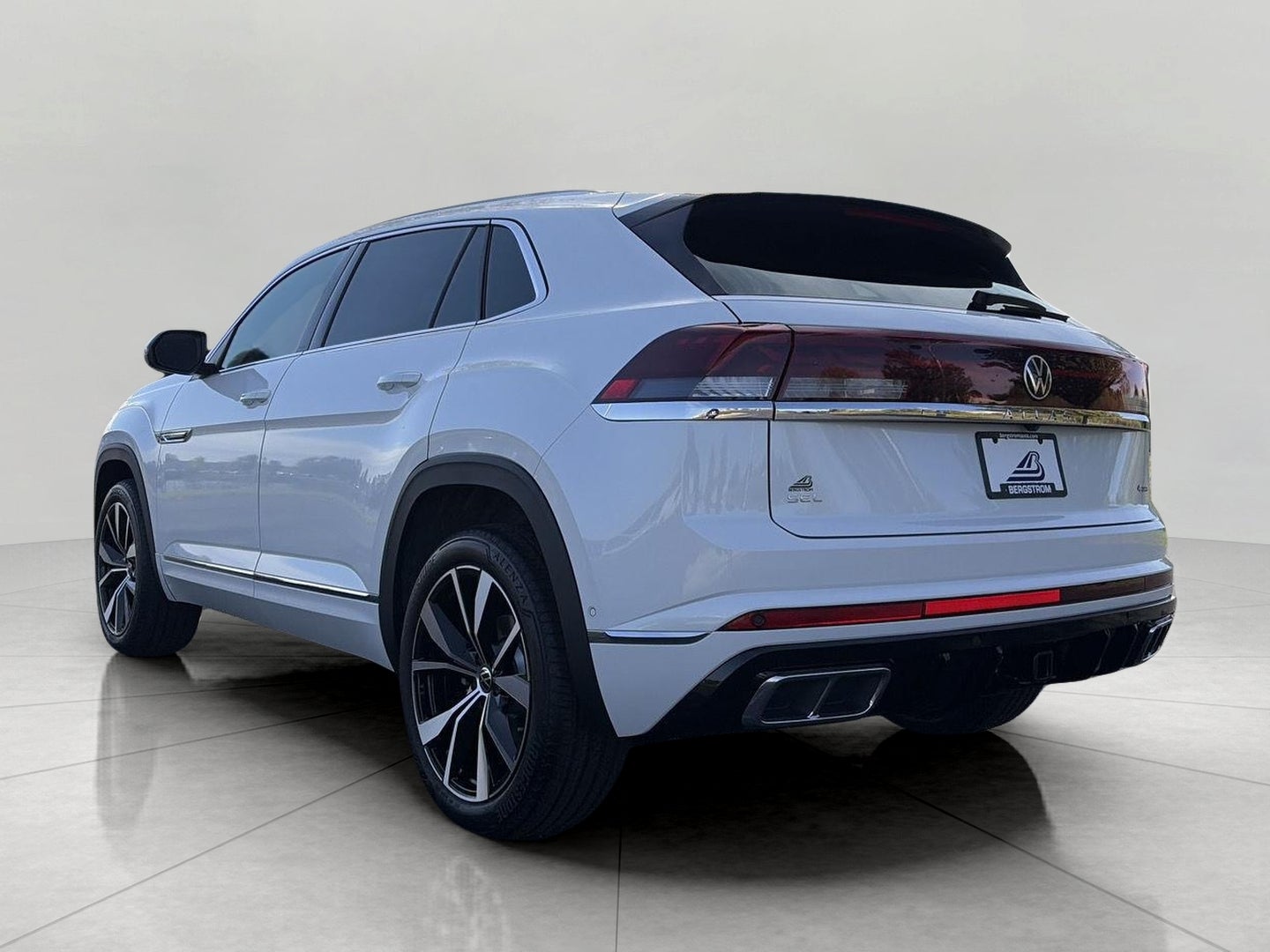 2026 Volkswagen Atlas Cross Sport 2.0T SEL Premium R-Line 4MOTION