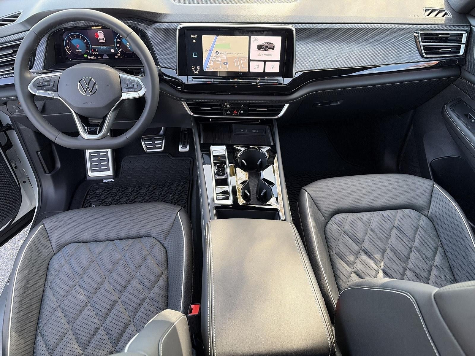 2026 Volkswagen Atlas Cross Sport 2.0T SEL Premium R-Line 4MOTION