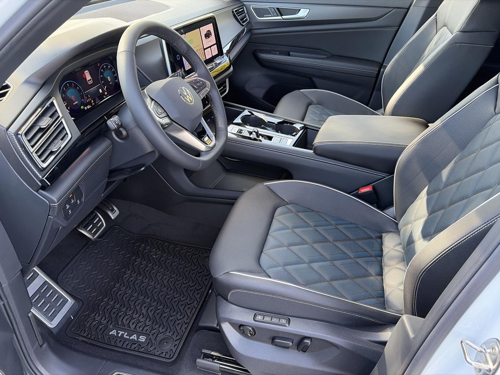 2026 Volkswagen Atlas Cross Sport 2.0T SEL Premium R-Line 4MOTION