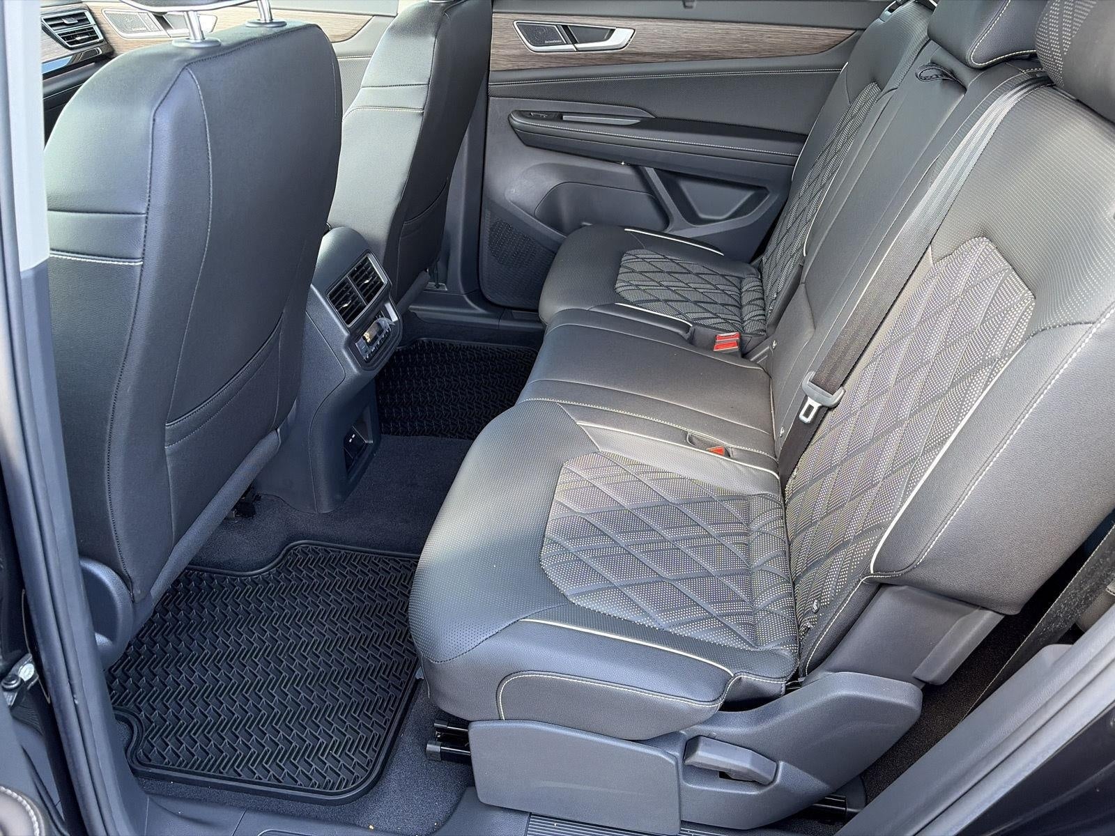 2026 Volkswagen Atlas 2.0T SEL Premium R-Line 4MOTION