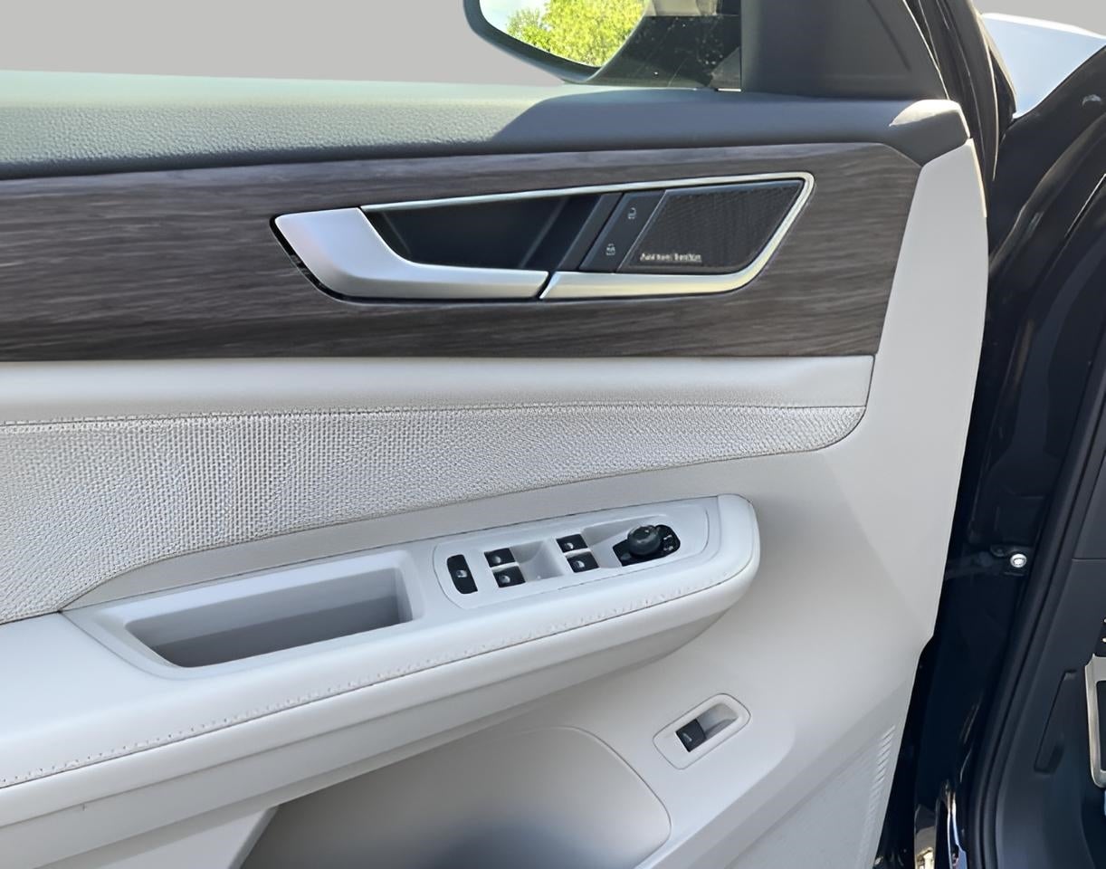 2026 Volkswagen Atlas 2.0T SEL Premium R-Line 4MOTION