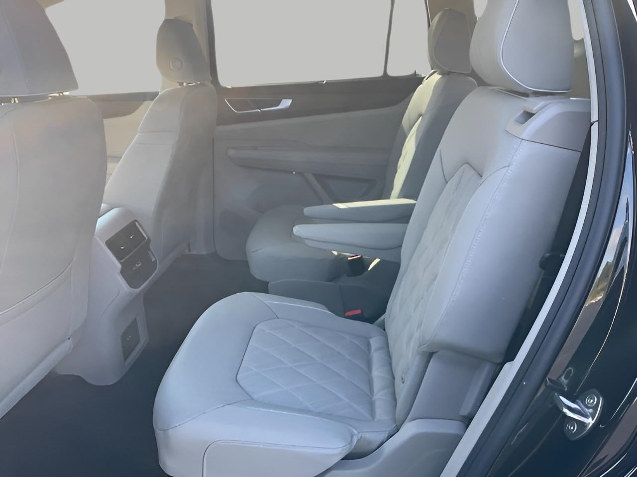 2026 Volkswagen Atlas 2.0T SEL Premium R-Line 4MOTION