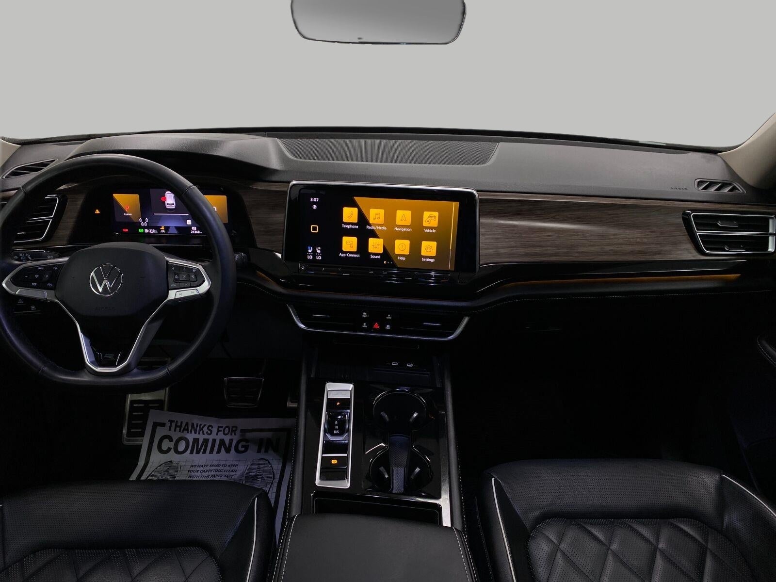 2025 Volkswagen Atlas 2.0T SEL Premium R-Line 4MOTION
