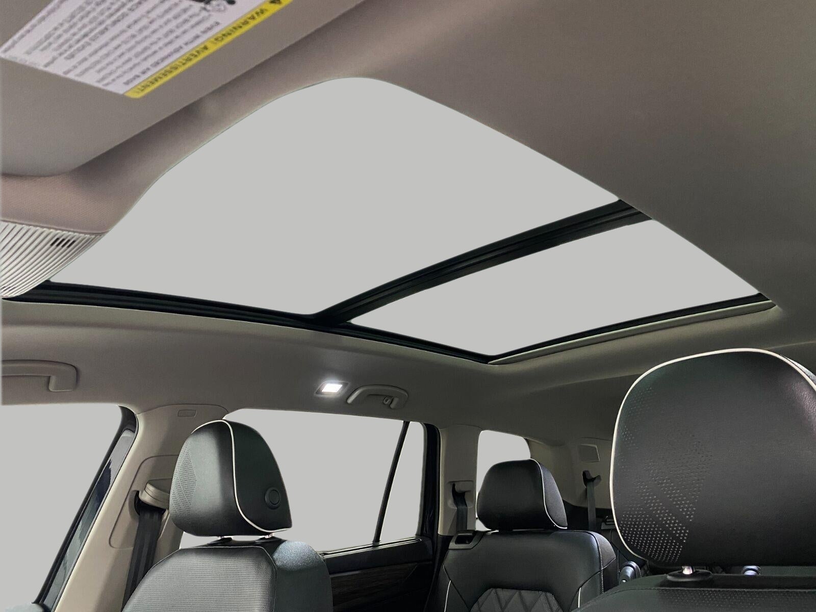 2025 Volkswagen Atlas 2.0T SEL Premium R-Line 4MOTION