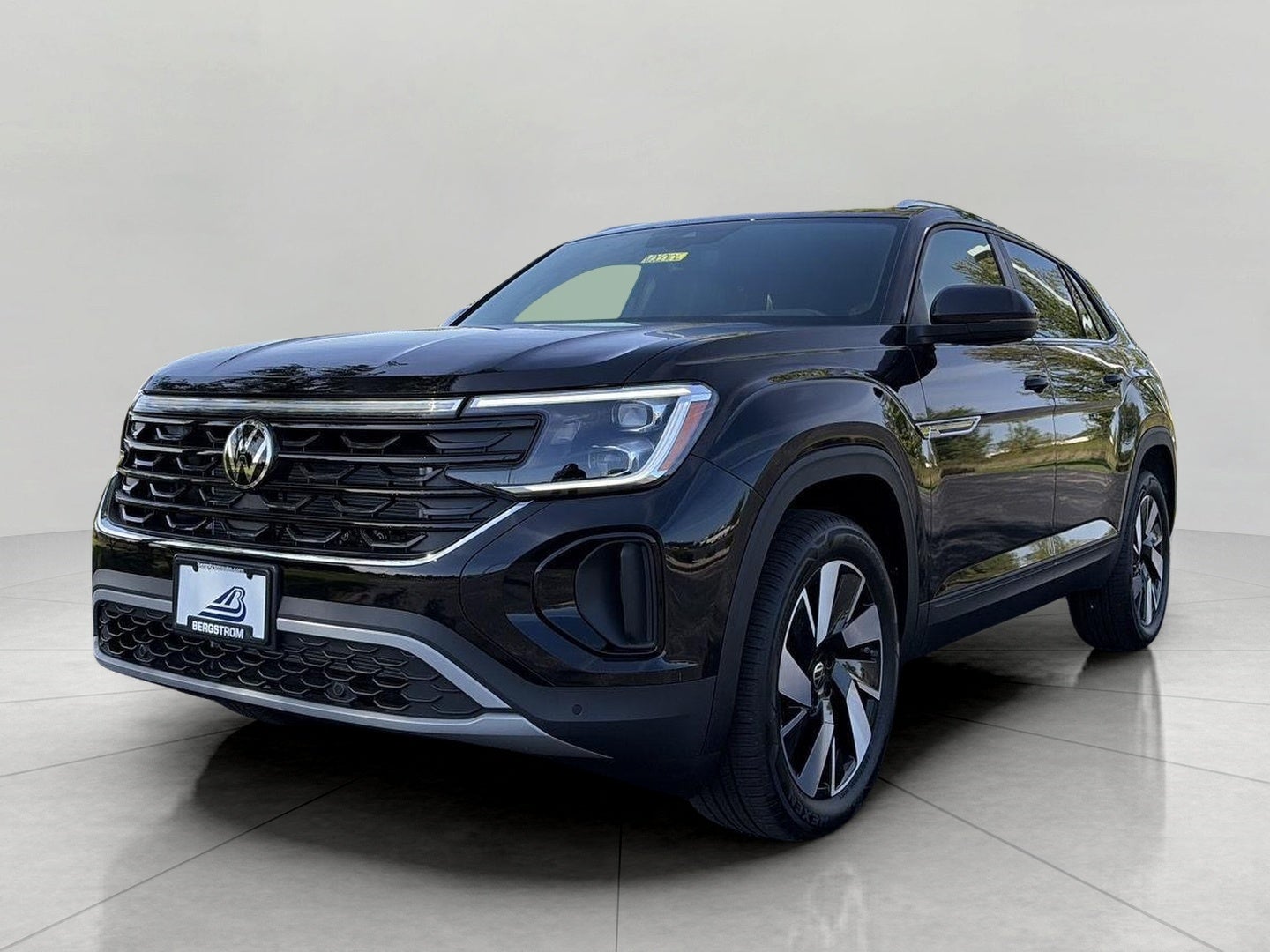 2026 Volkswagen Atlas Cross Sport 2.0T SE w/Technology 4MOTION