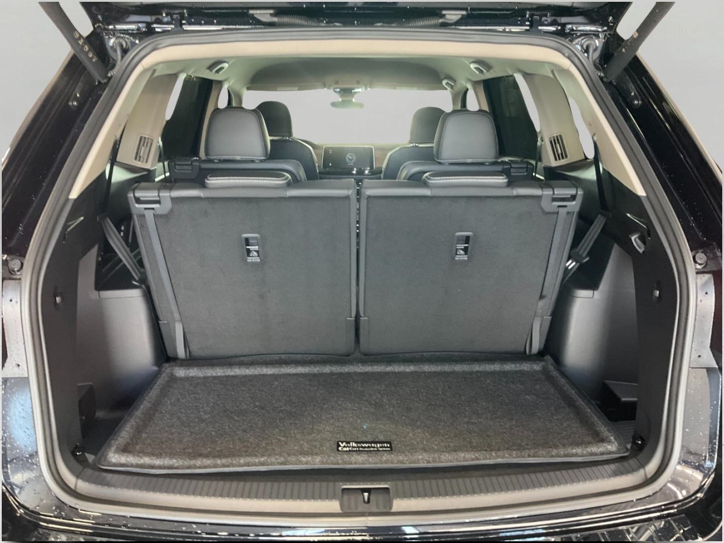 2026 Volkswagen Atlas 2.0T SE w/Technology 4MOTION