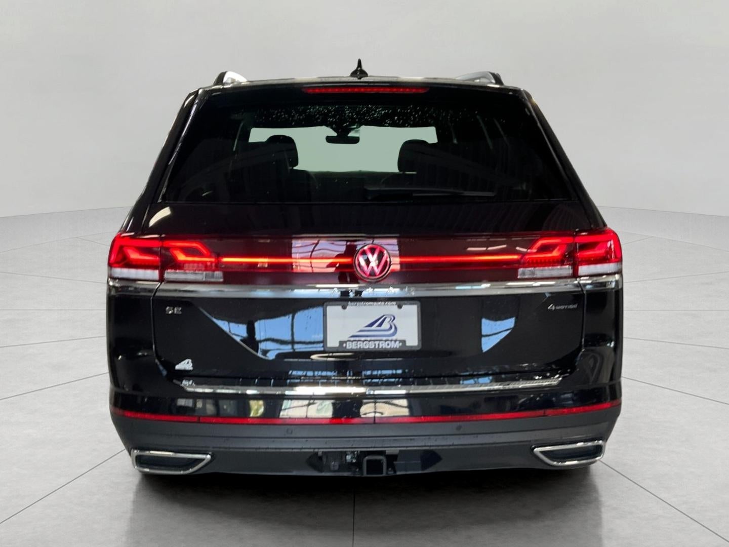 2026 Volkswagen Atlas 2.0T SE w/Technology 4MOTION