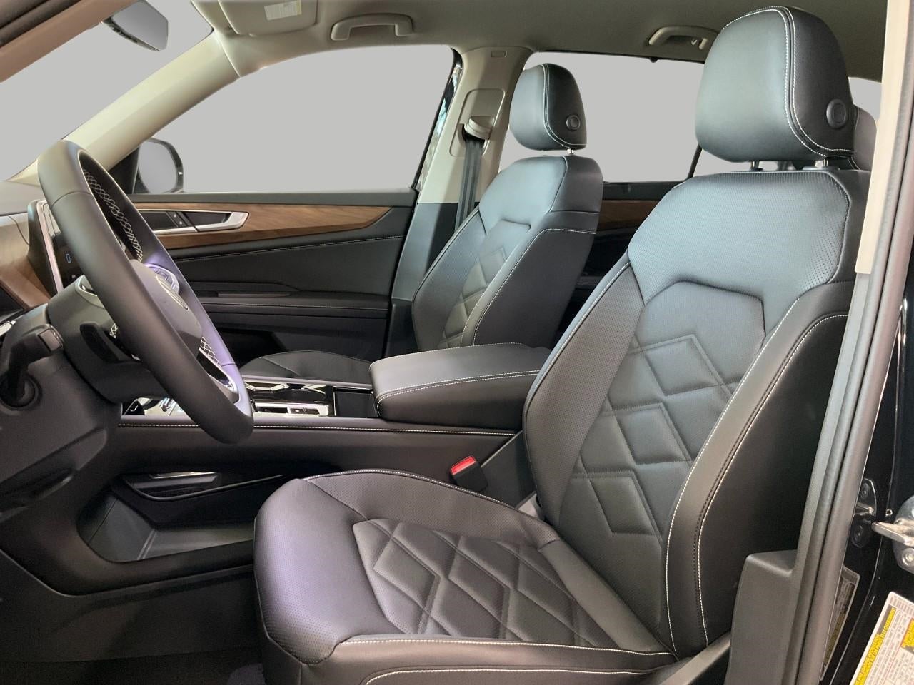 2026 Volkswagen Atlas 2.0T SE w/Technology 4MOTION