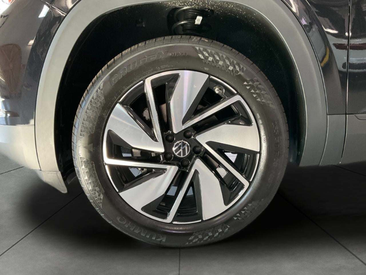 2026 Volkswagen Atlas 2.0T SE w/Technology 4MOTION