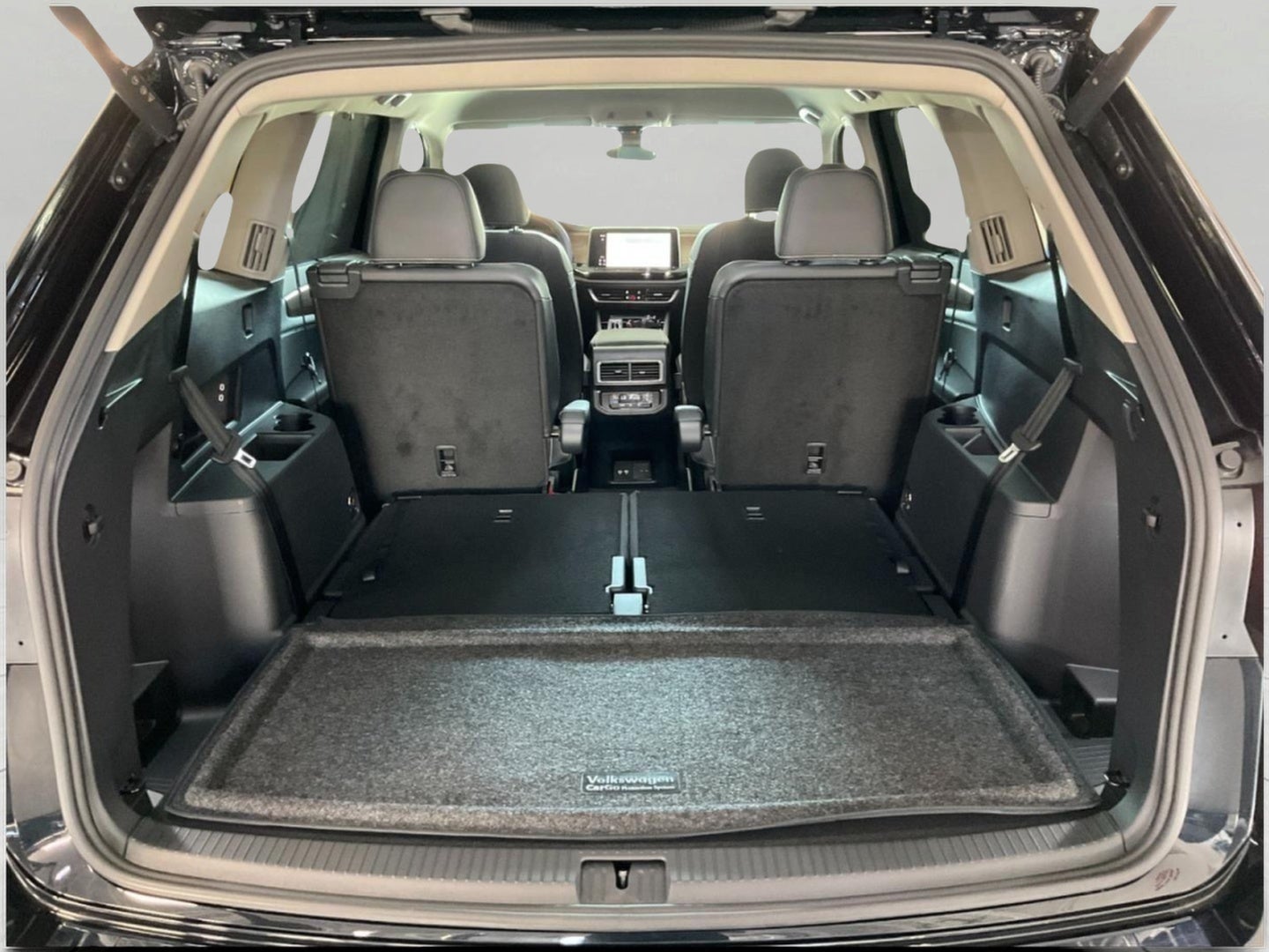 2026 Volkswagen Atlas 2.0T SE w/Technology 4MOTION