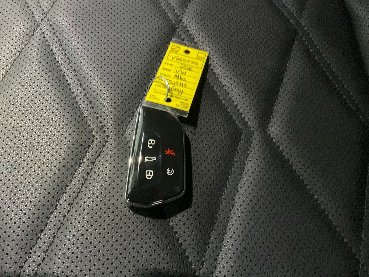 2026 Volkswagen Atlas 2.0T SE w/Technology 4MOTION