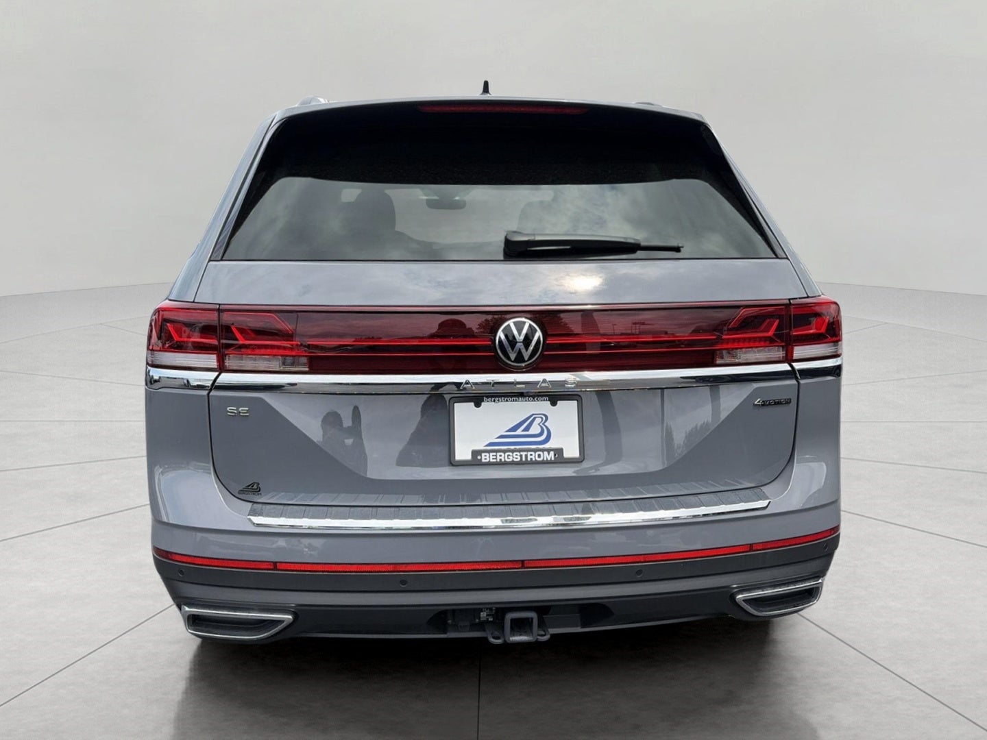 2026 Volkswagen Atlas 2.0T SE w/Technology 4MOTION
