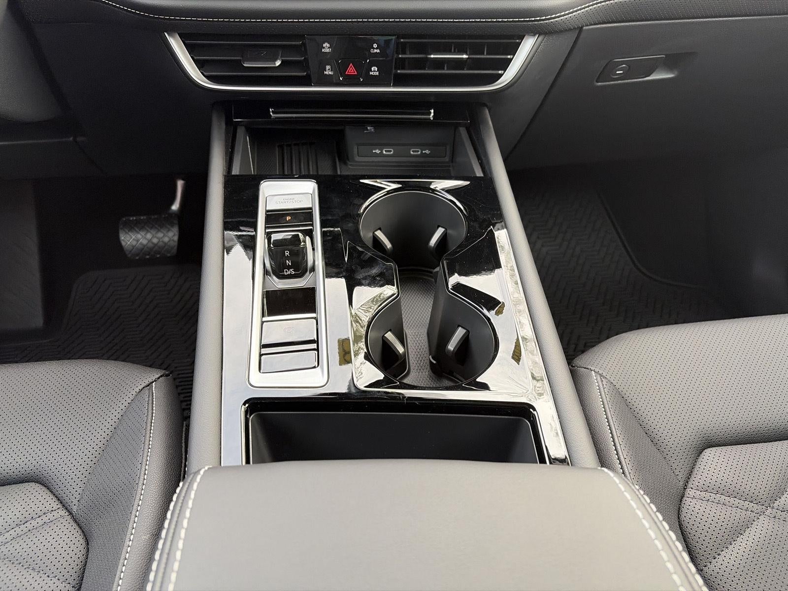 2026 Volkswagen Atlas 2.0T SE w/Technology 4MOTION